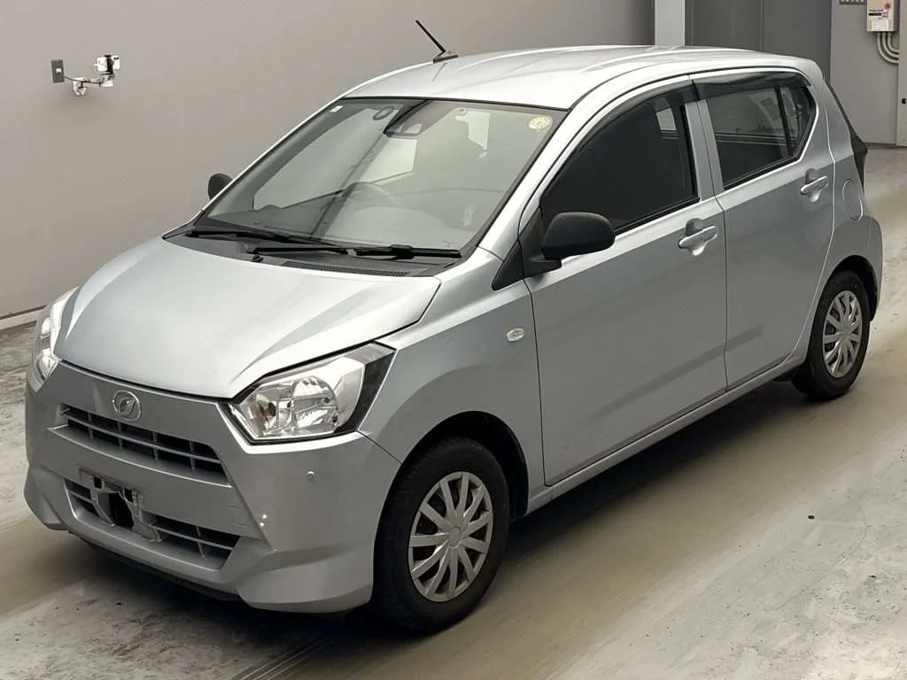 Daihatsu Mira e:S LA350S 2021